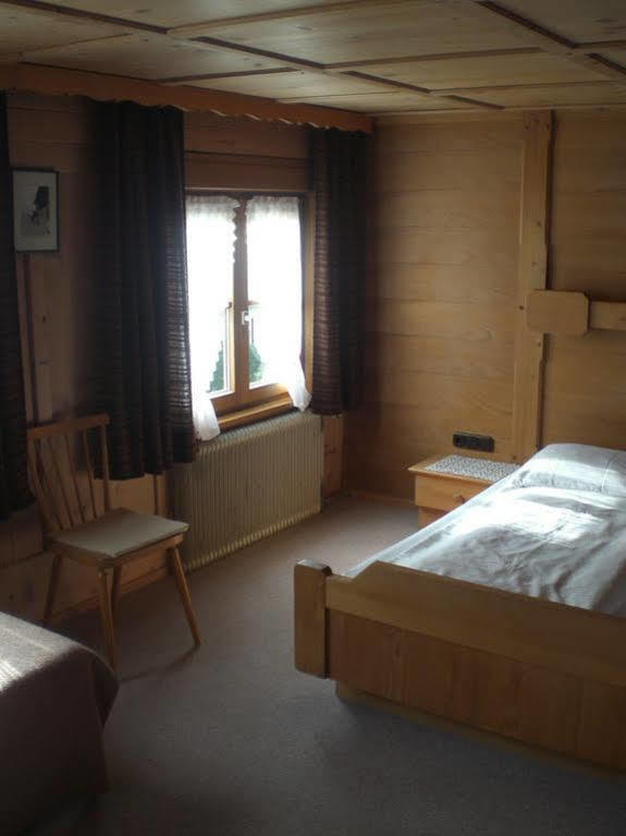 Haus Berghof Bed and Breakfast Schröcken Exteriör bild